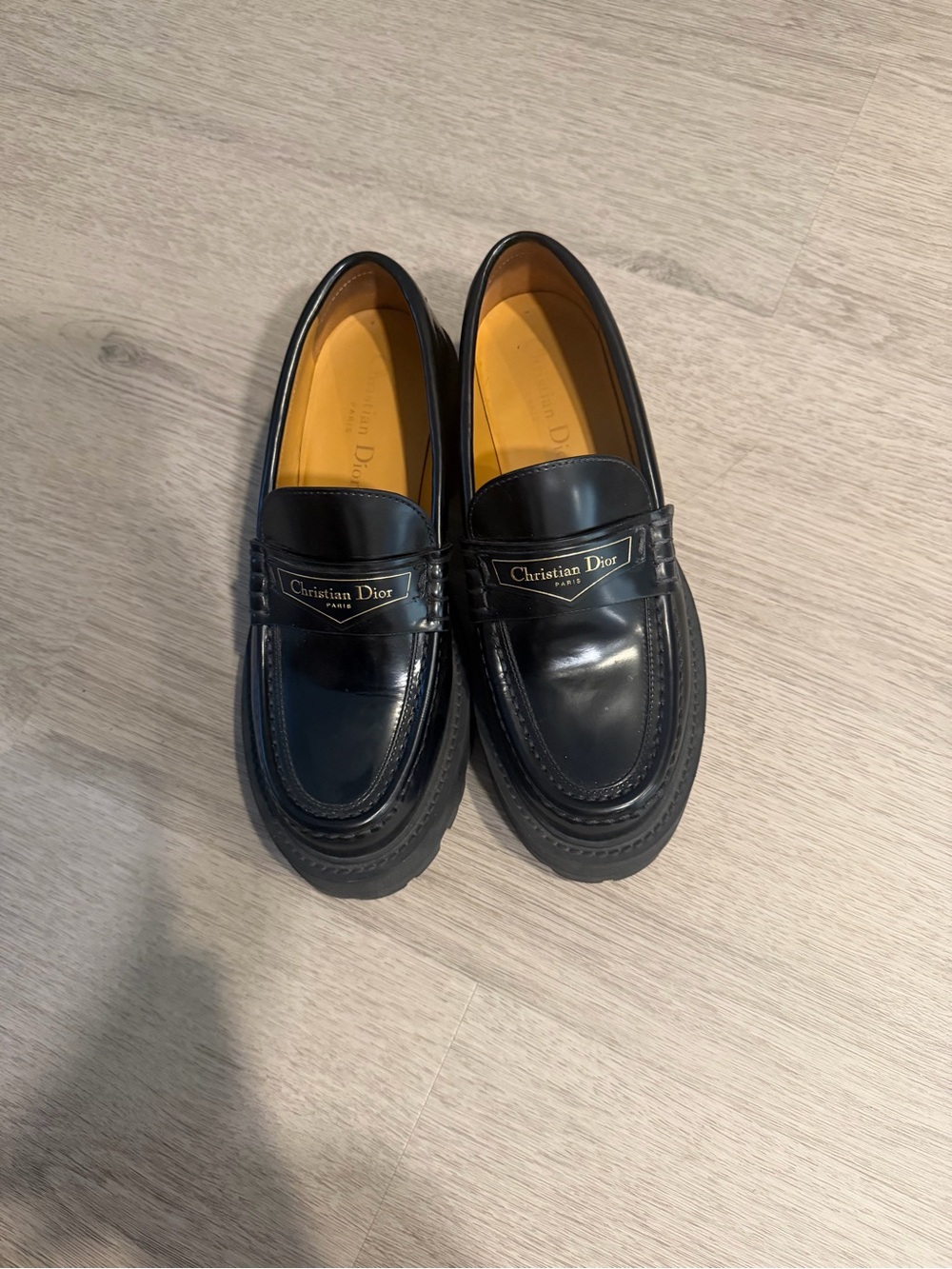 Women’s Dior Boy Platform Loafer
Black Brushed Calfskin